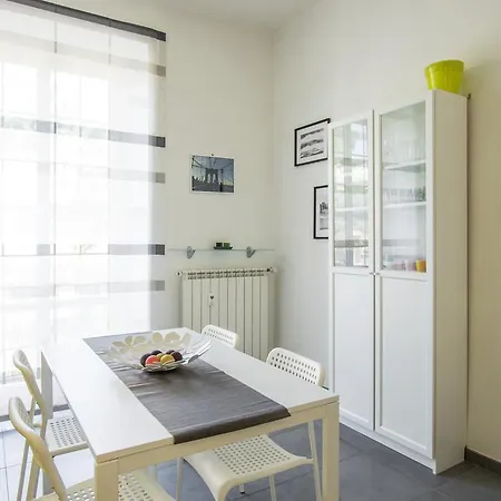 Garbatella Modern House * רומא